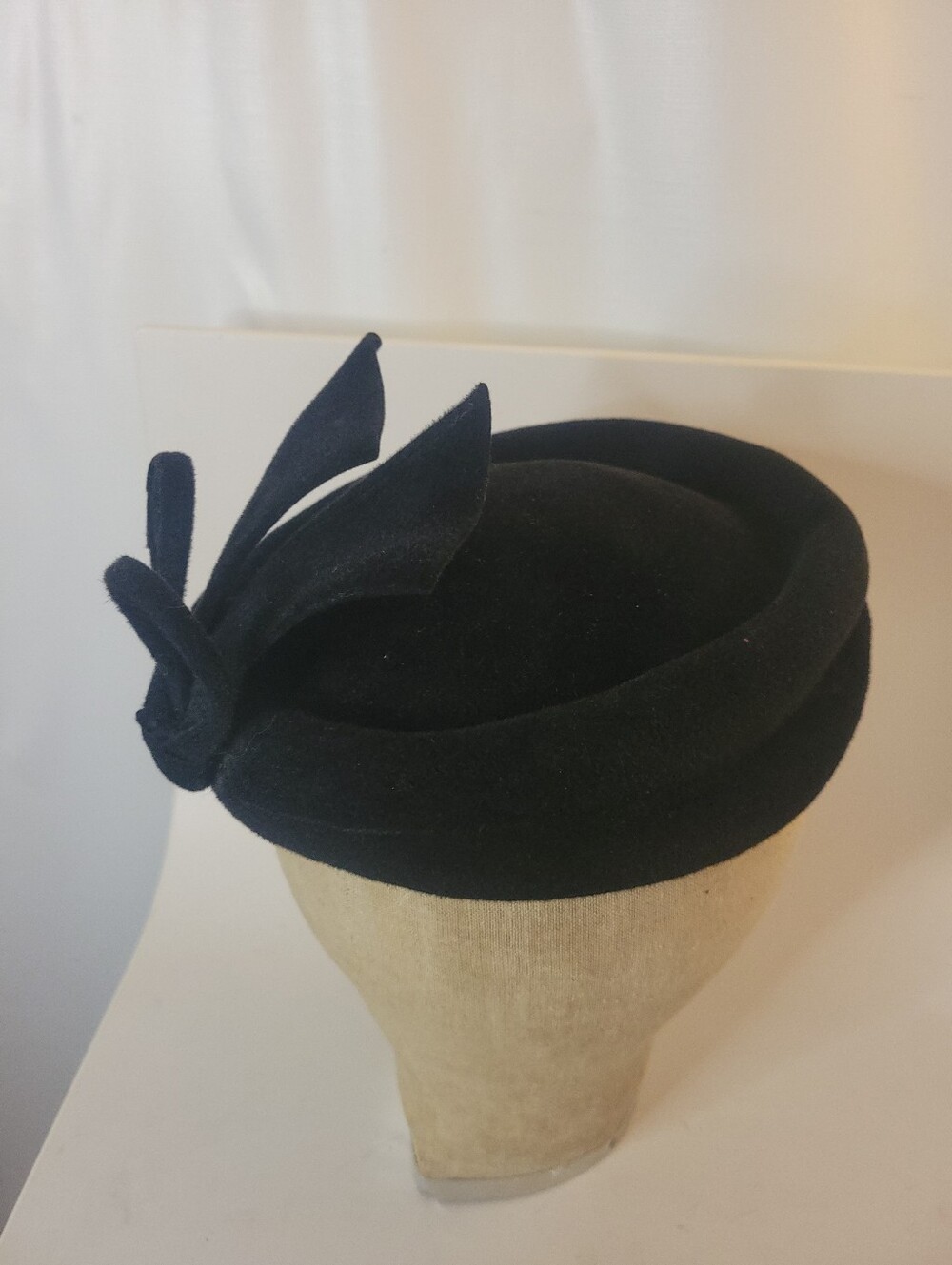 Classic Black Felt Pillbox Hat with Bow Accent